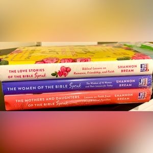 Shannon Bream bundle!